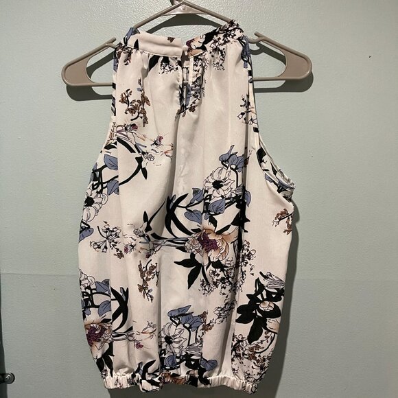 Blouse - Picture 2 of 3